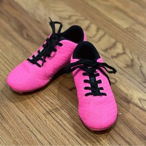 Girls size 1 soccer cleats